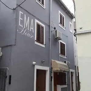Ema 아파트 자다르